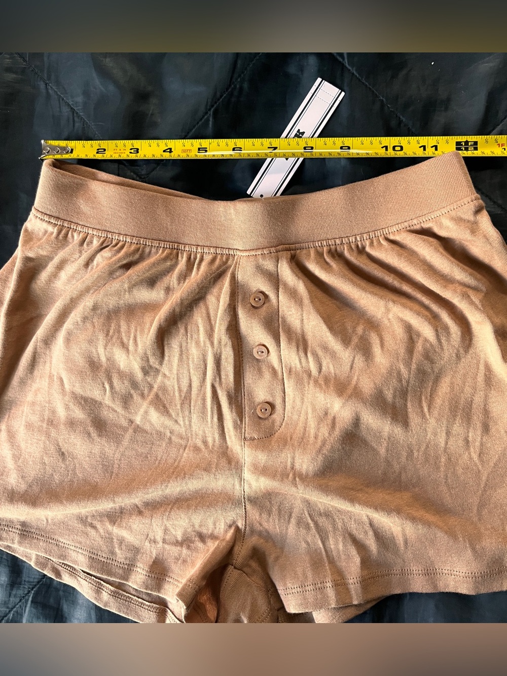 Women’s Victoria’s Secret Tan Knit Button-Front Lounge Shorts